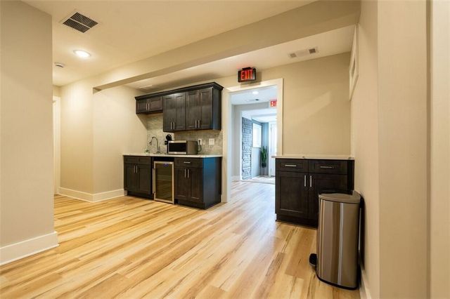 608 Mauldin Drive, Woodstock, GA 30188