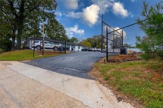 608 Mauldin Drive, Woodstock, GA 30188