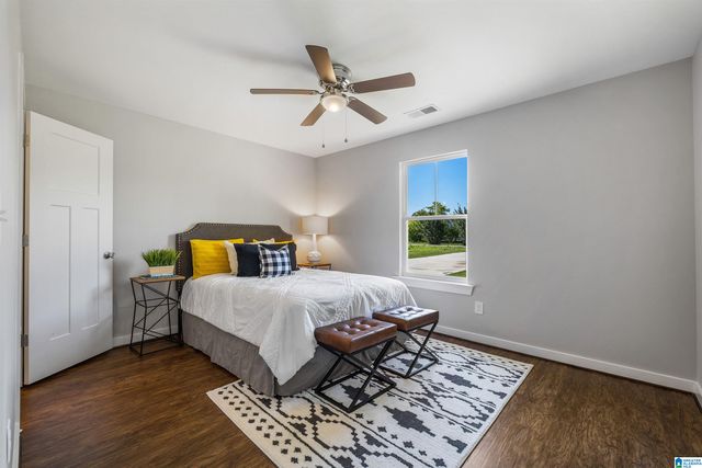 244 MABELON COURT, Hueytown, AL 35023