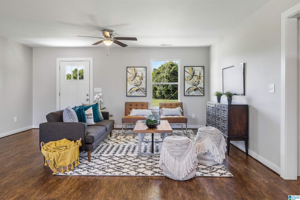 244 MABELON COURT, Hueytown, AL 35023