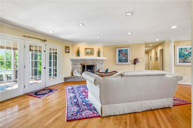 504 Sandy Valley CT, Virginia Beach, VA 23452