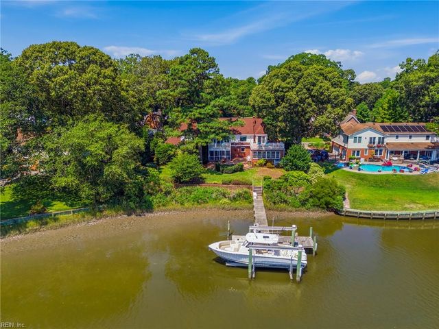 504 Sandy Valley CT, Virginia Beach, VA 23452