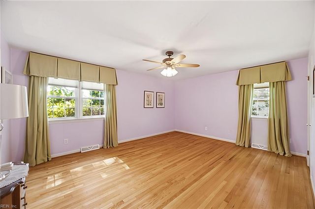 504 Sandy Valley CT, Virginia Beach, VA 23452