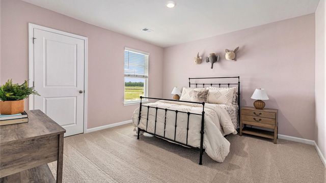 906 Farmers Passage Loop, Loris, SC 29569