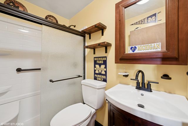 805 Henry Street, Michigan City, IN 46360