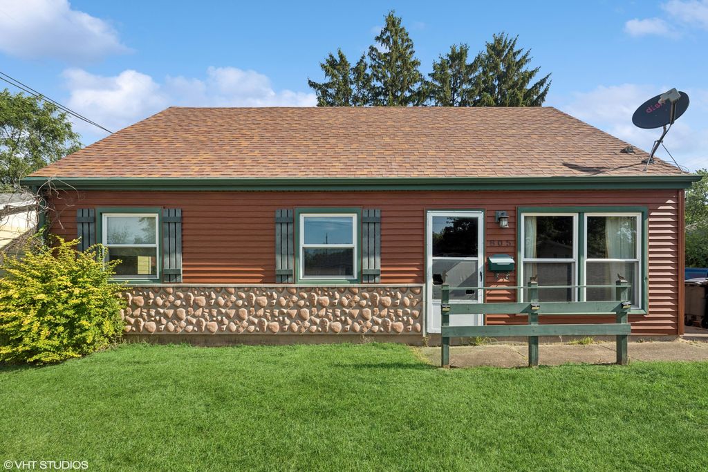 805 Henry Street, Michigan City, IN 46360