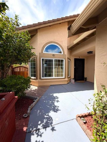 5182 Coach, Richmond, CA 94803
