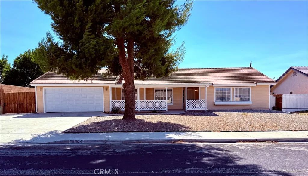 12404 Mammoth Drive, Victorville, CA 92392