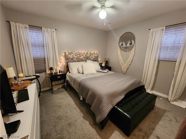 2563 Chestnut Street, Girard, OH 44420