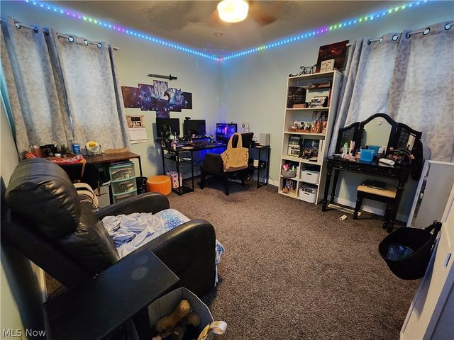 2563 Chestnut Street, Girard, OH 44420