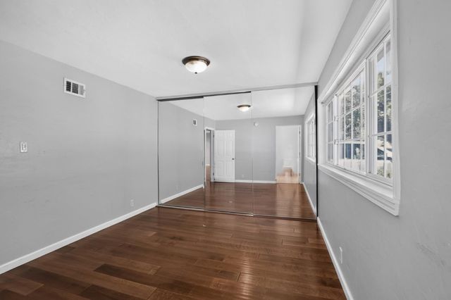 135 N Claremont Avenue, San Jose, CA 95127