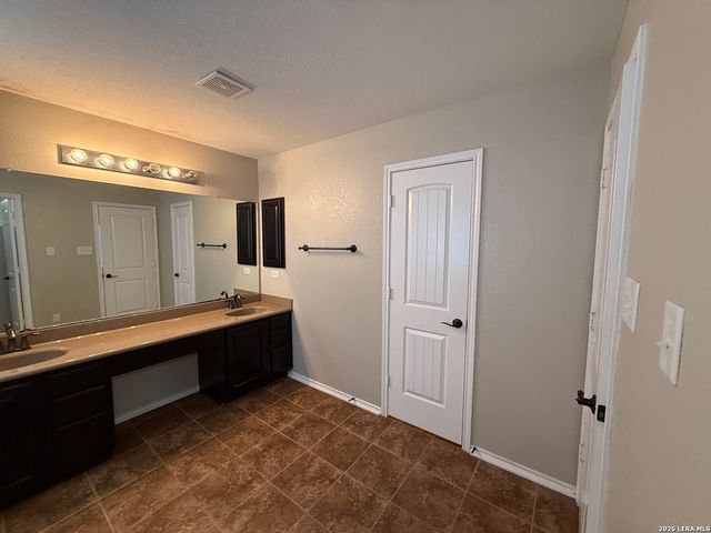 4523 Orchard Rim, San Antonio, TX 78259