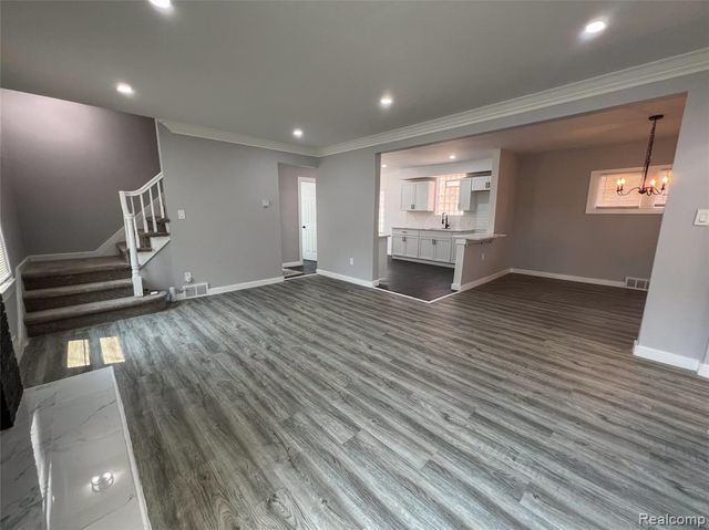 18603 Roselawn Street, Detroit, MI 48221