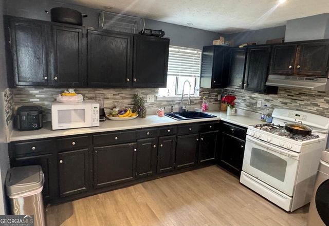 2522 Wild Rose Circle, Lawrenceville, GA 30044