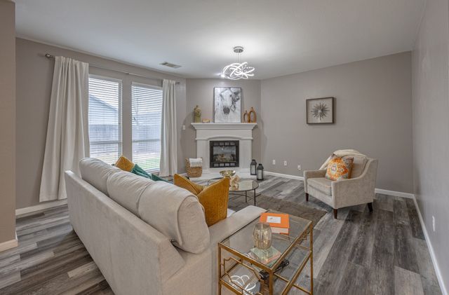 6428 Alexandra Meadows Drive, Fort Worth, TX 76131