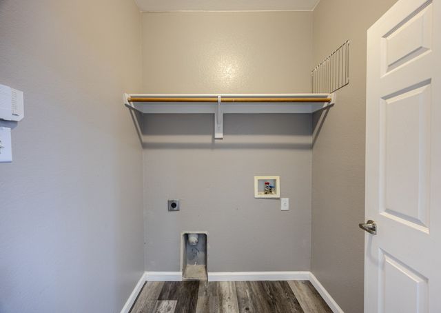 6428 Alexandra Meadows Drive, Fort Worth, TX 76131