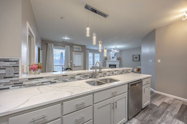 6428 Alexandra Meadows Drive, Fort Worth, TX 76131