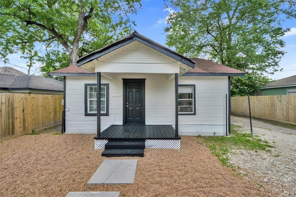 4208 Delhi Street, Houston, TX 77022