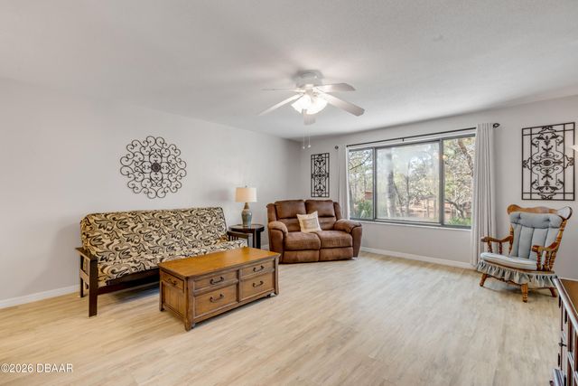 47 Crooked Pine Road, Port Orange, FL 32128