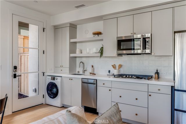 1451 Hansen Lane, San Luis Obispo, CA 93401