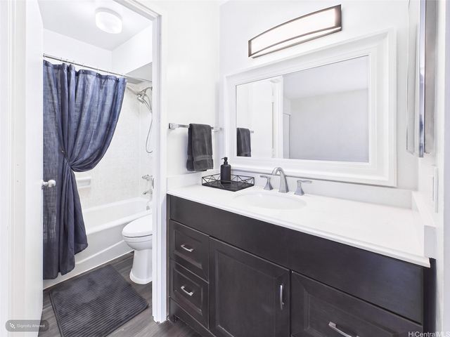 98-715 Iho Place 4902, Aiea, HI 96701