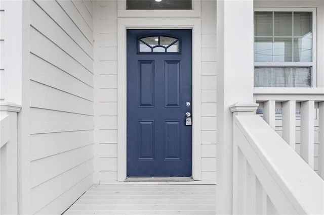 702 40th Street, Galveston, TX 77550