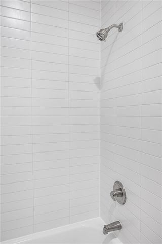 702 40th Street, Galveston, TX 77550