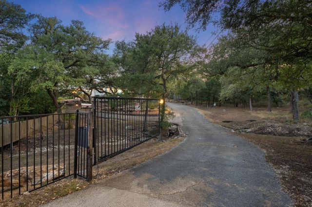335 Veramendi ST, San Marcos, TX 78666