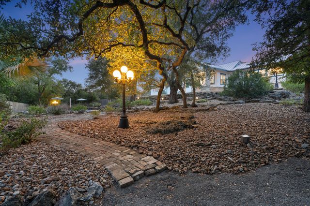 335 Veramendi ST, San Marcos, TX 78666