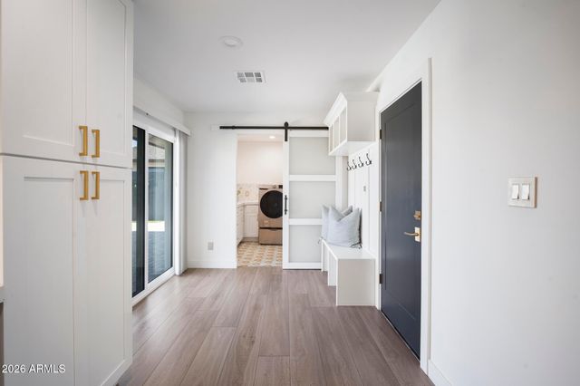 8314 E MARIPOSA Drive, Scottsdale, AZ 85251