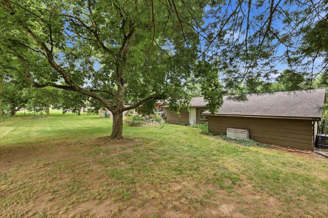 7284 Grachen Drive SE, Grand Rapids, MI 49546