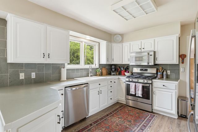 7284 Grachen Drive SE, Grand Rapids, MI 49546