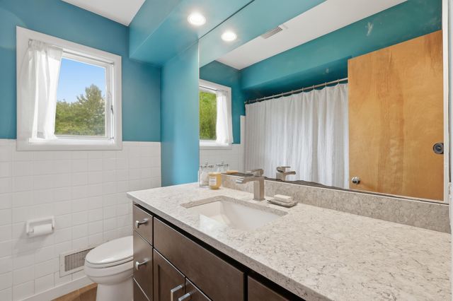 7284 Grachen Drive SE, Grand Rapids, MI 49546