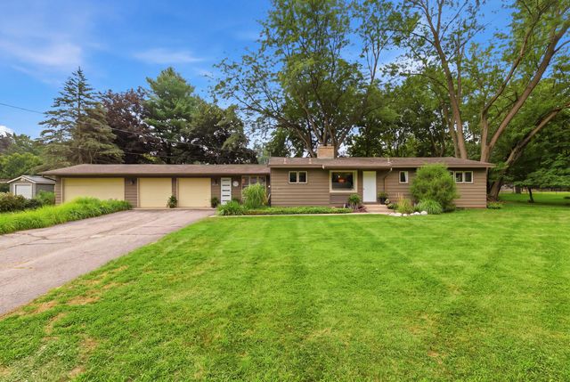 7284 Grachen Drive SE, Grand Rapids, MI 49546