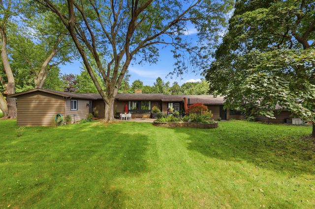 7284 Grachen Drive SE, Grand Rapids, MI 49546