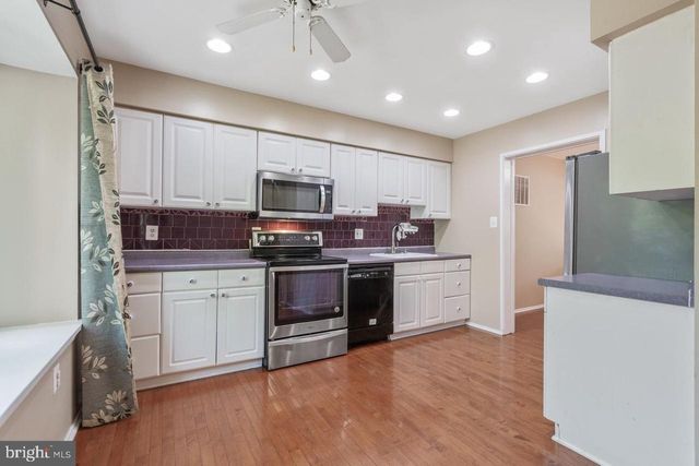 2983 BORGE ST, Oakton, VA 22124