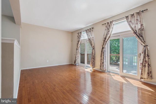 2983 BORGE ST, Oakton, VA 22124