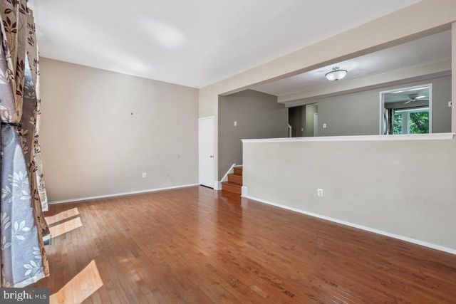 2983 BORGE ST, Oakton, VA 22124