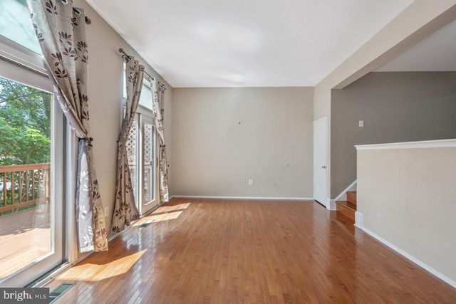 2983 BORGE ST, Oakton, VA 22124