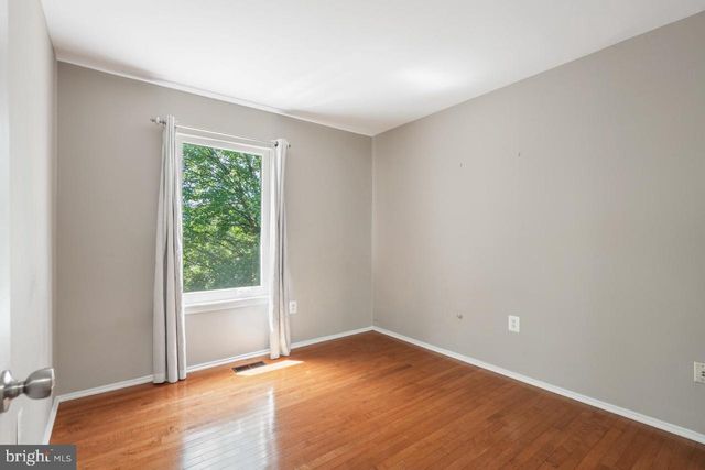 2983 BORGE ST, Oakton, VA 22124