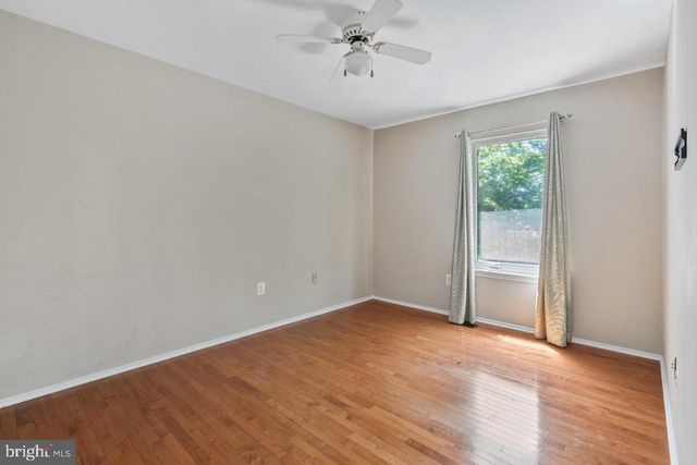2983 BORGE ST, Oakton, VA 22124