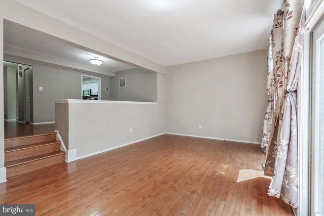 2983 BORGE ST, Oakton, VA 22124