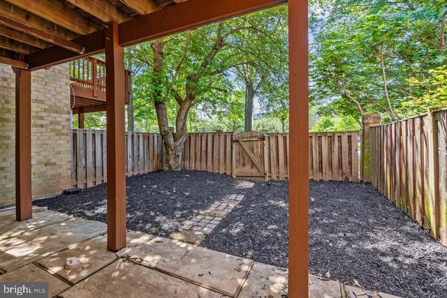 2983 BORGE ST, Oakton, VA 22124
