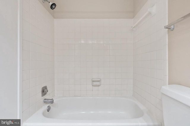 2983 BORGE ST, Oakton, VA 22124