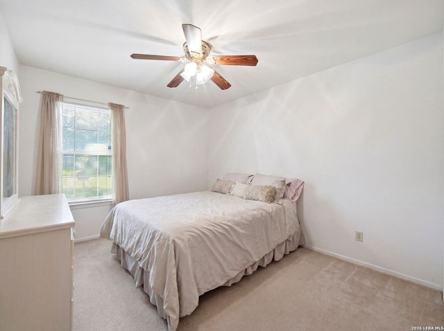 908 N MANSFIELD ST, Pleasanton, TX 78064