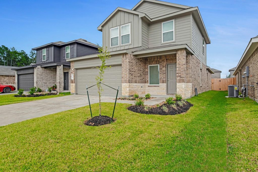 5710 Redstone Gardens Dr, Spring, TX 77373