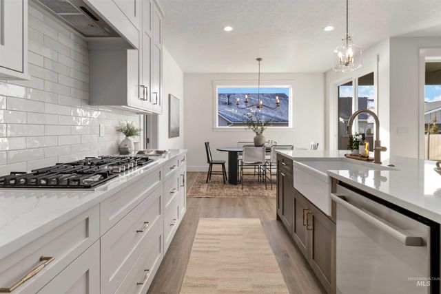 1961 E Mainacht St, Meridian, ID 83642