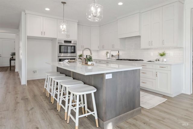 1961 E Mainacht St, Meridian, ID 83642