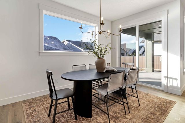 1961 E Mainacht St, Meridian, ID 83642