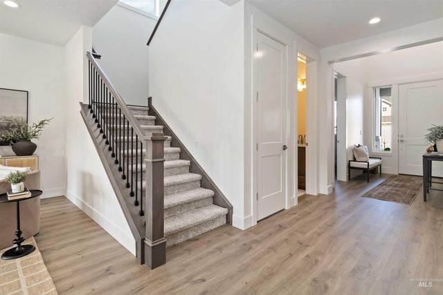 1961 E Mainacht St, Meridian, ID 83642